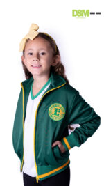 Casaco felpado da Escola Elitte em Bicas