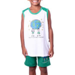 Uniforme infantil de Paulo Lima em destaque, com design colorido e atraente.