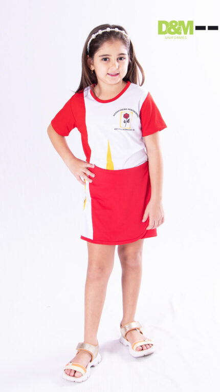 Regata escolar da Escola Girassol em SJN, com design moderno e confortável.